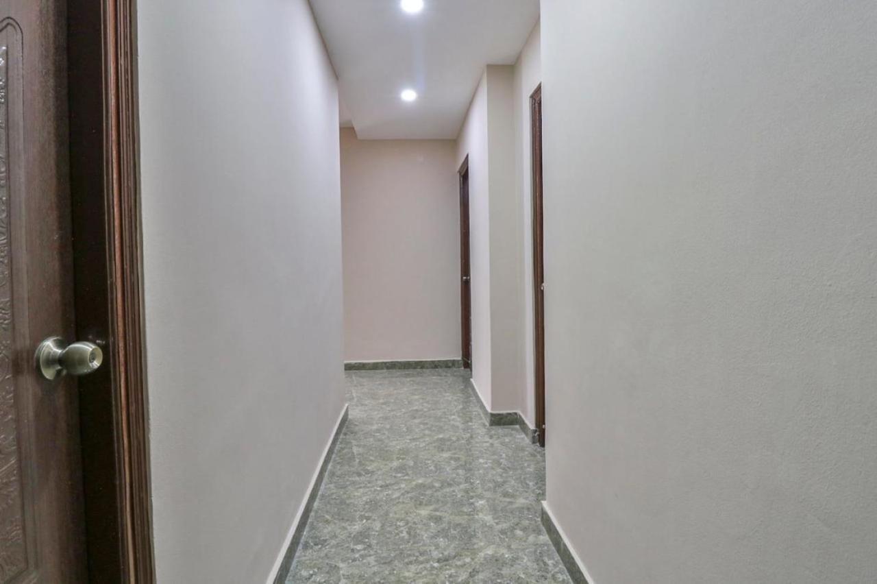 Airport Hotel Edge Home Stay New Delhi Exterior photo