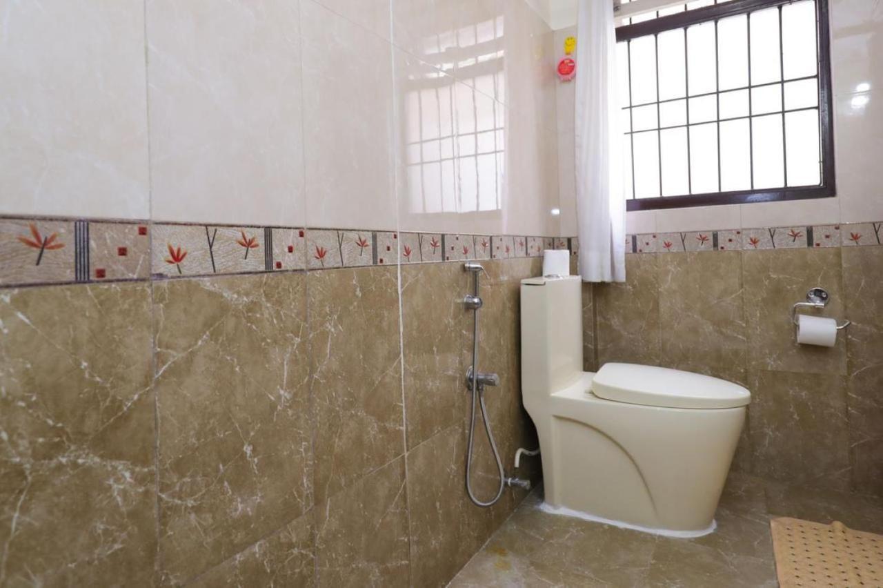 Airport Hotel Edge Home Stay New Delhi Exterior photo